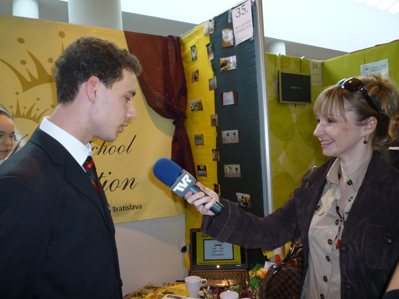 Rozhovor prezidenta - Ružinovská televízia.